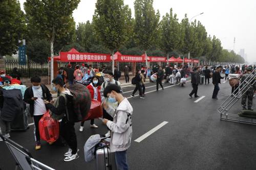 http://www.zepc.edu.cn/__local/5/F8/99/4388367B232352A0231C008B4F4_6C1056E3_1F9CE.jpg